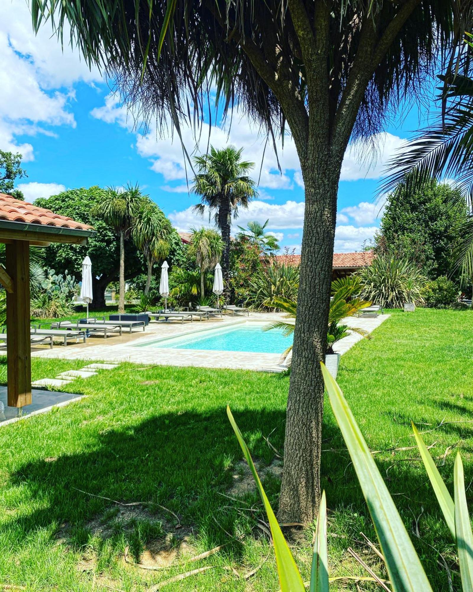 La Bastide De Guiche Entre Ocean Et Montagnes Apartment Bagian luar foto